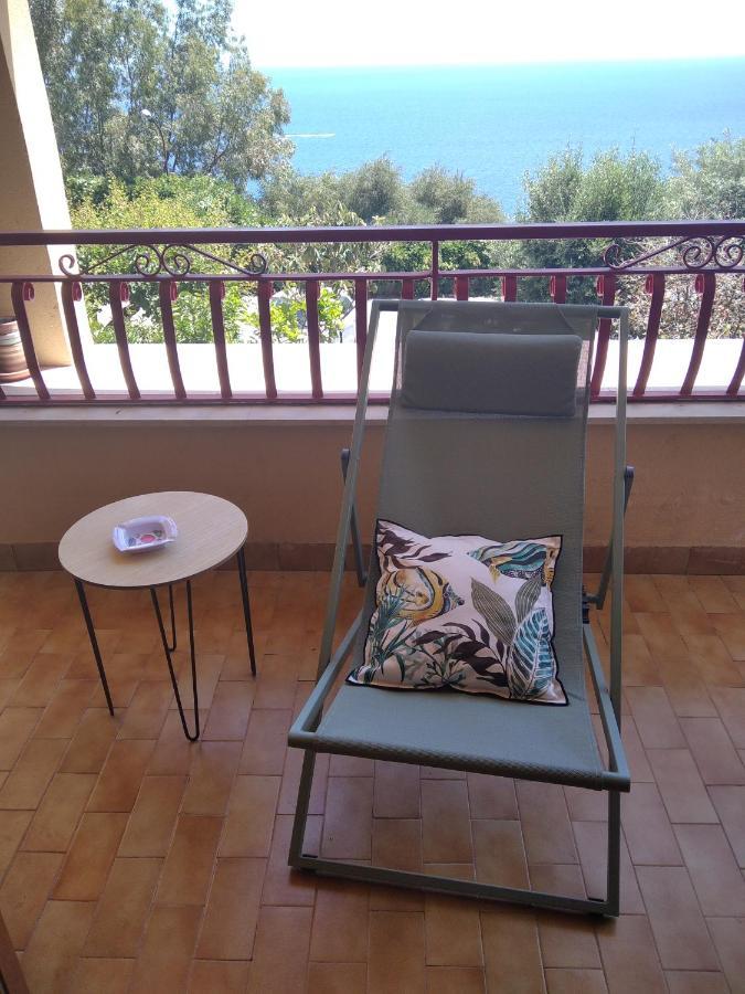 Apartamento Poggio Del Sole Letojanni Exterior foto